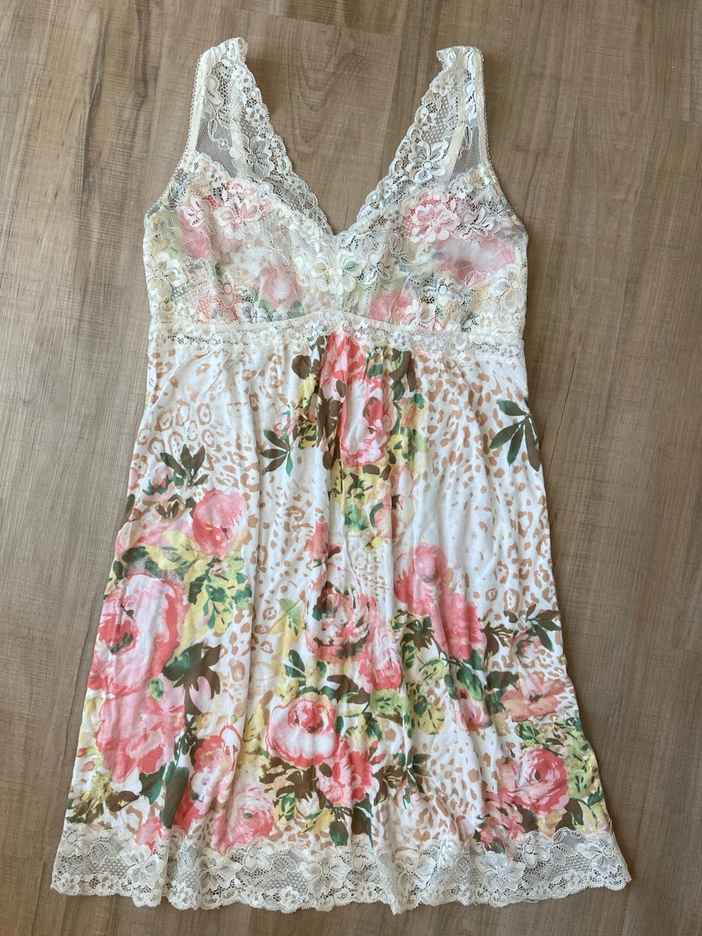 Soma Floral and Lace Chemise Mini Nightgown
